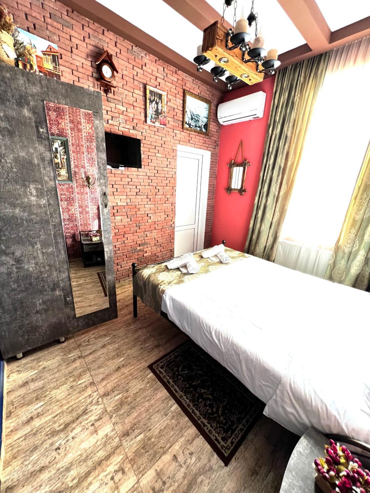 Marani Boutique Hotel Tiflis Oda fotoğraf
